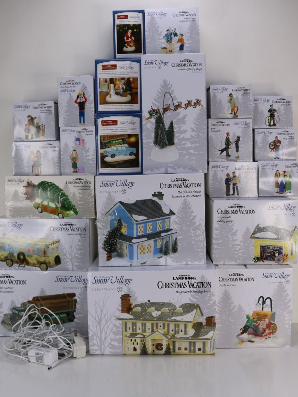 Department 56 Christmas Vacation Lot * 23 Piece Set * VG New and Used * Houses +